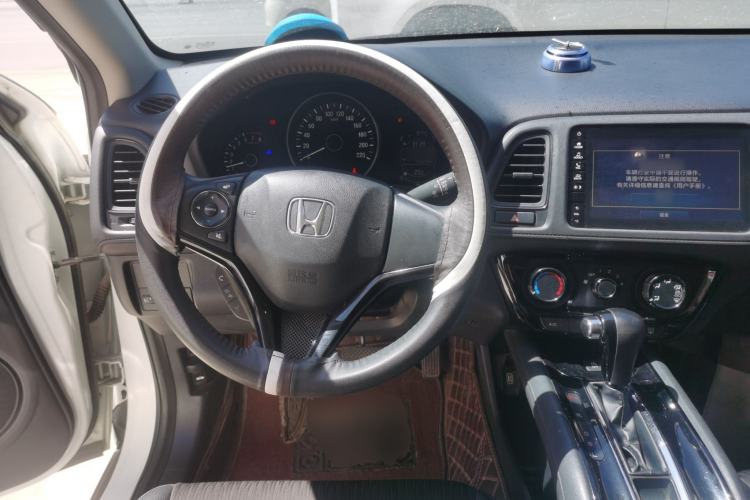 Used Honda Vezel 2020 1.5L CVT Pioneer Edition Steering Wheel