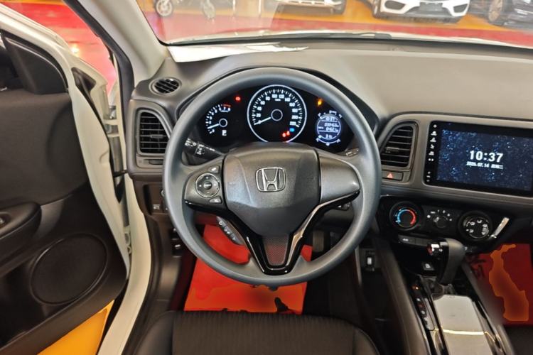 Used Honda Vezel 2020 1.5L CVT Pioneer Edition Steering Wheel