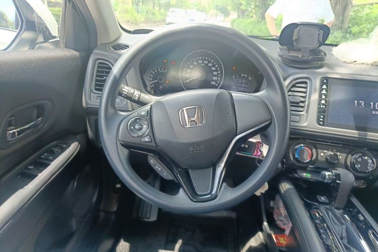 Used Honda Vezel 2020 1.5L CVT Pioneer Edition Steering Wheel