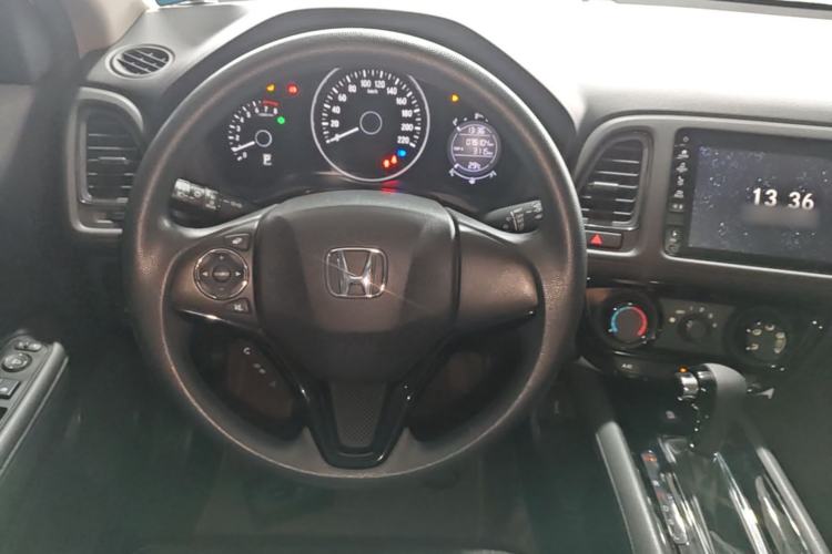 Used Honda Vezel 2020 1.5L CVT Pioneer Edition Steering Wheel