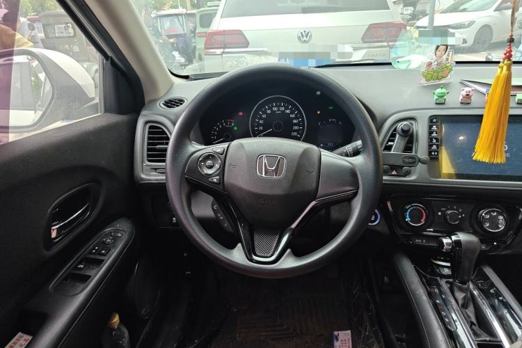 Used Honda Vezel 2020 1.5L CVT Pioneer Edition Steering Wheel