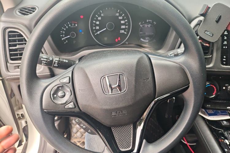 Used Honda Vezel 2020 1.5L CVT Pioneer Edition Steering Wheel