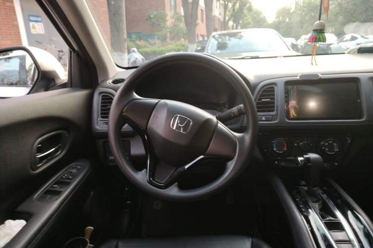 Used Honda Vezel 2020 1.5L CVT Elite Edition Steering Wheel