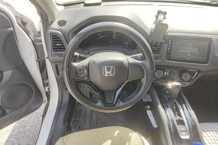Used Honda Vezel 2020 1.5L CVT Elite Edition Steering Wheel