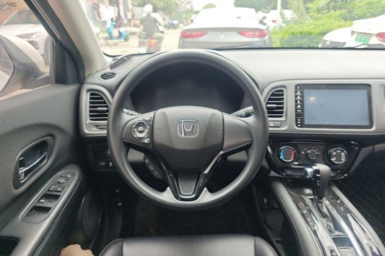 Used Honda Vezel 2020 1.5L CVT Pioneer Edition Steering Wheel
