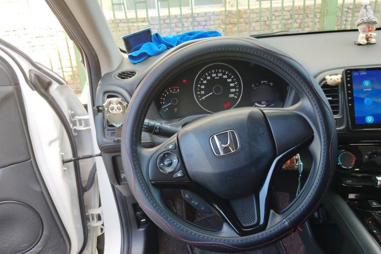 Used Honda Vezel 2020 1.5L CVT Elite Edition Steering Wheel
