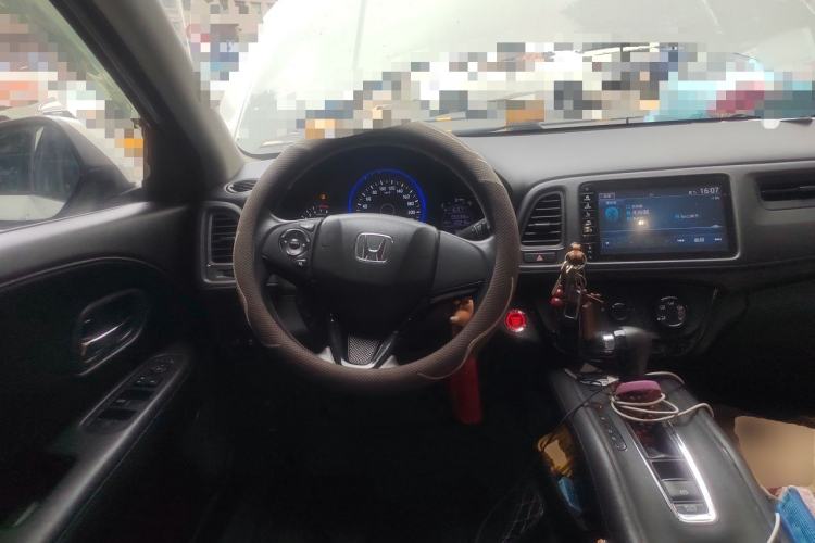 Used Honda Vezel 2020 1.5L CVT Luxury Edition Steering Wheel
