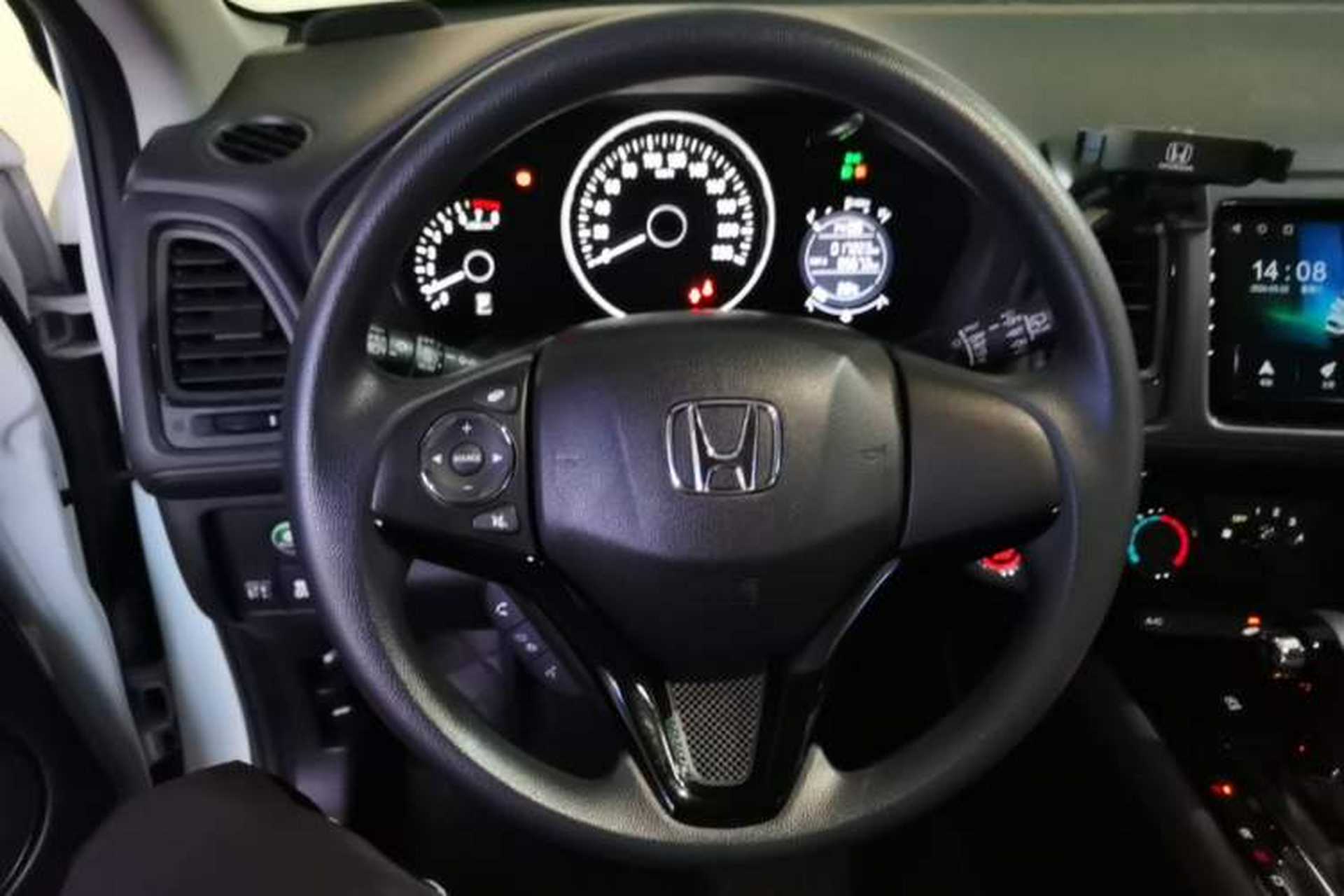 Used Honda Vezel 2020 1.5L CVT Pioneer Edition Steering Wheel