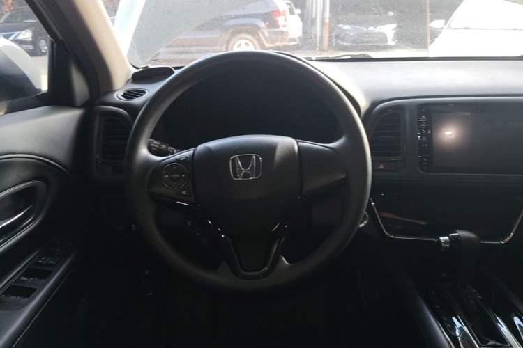Used Honda Vezel 2020 220 TURBO CVT Luxury Edition Steering Wheel