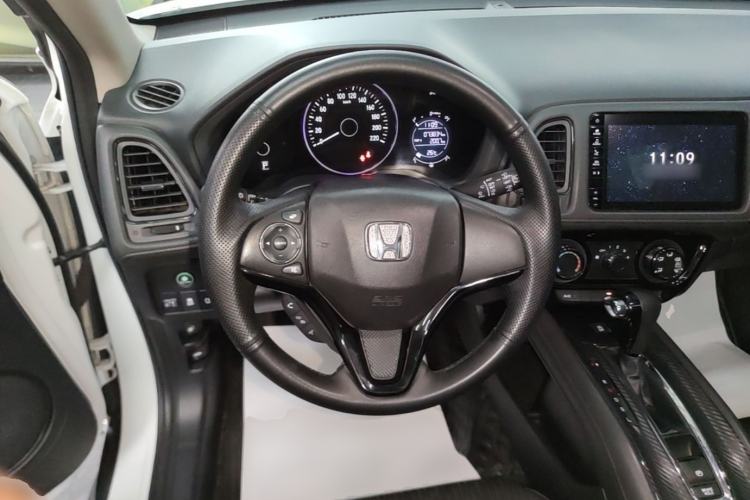 Used Honda Vezel 2020 1.5L CVT Pioneer Edition Steering Wheel