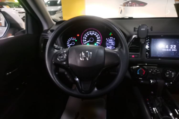 Used Honda Vezel 2020 1.5L CVT Pioneer Edition Steering Wheel