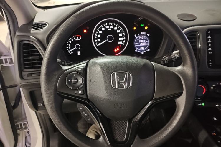 Used Honda Vezel 2020 1.5L CVT Luxury Edition Steering Wheel