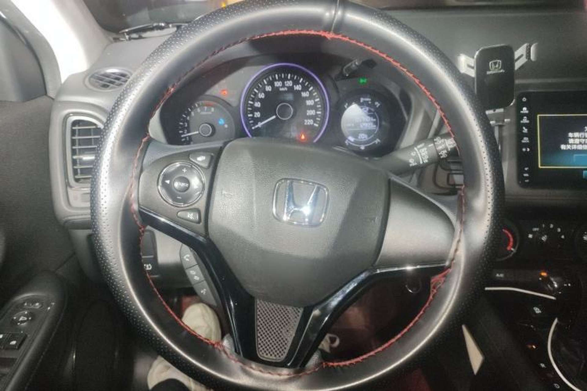 Used Honda Vezel 2020 1.5L CVT Pioneer Edition Steering Wheel