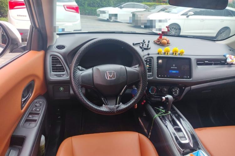 Used Honda Vezel 2020 1.5L CVT Elite Edition Steering Wheel