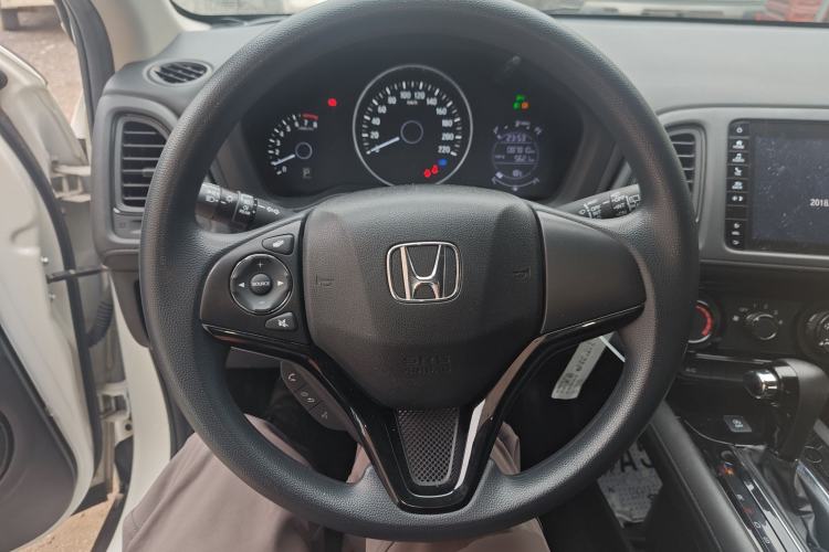 Used Honda Vezel 2020 1.5L CVT Pioneer Edition Steering Wheel