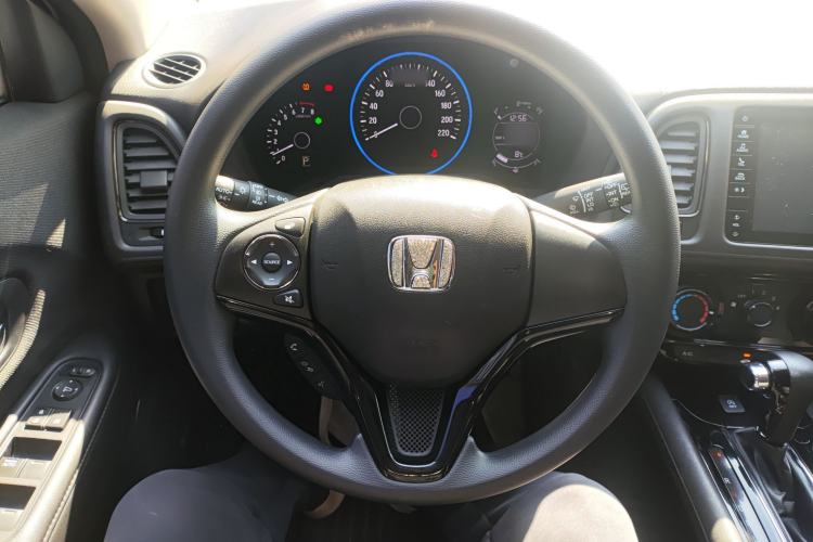 Used Honda Vezel 2020 1.5L CVT Pioneer Edition Steering Wheel