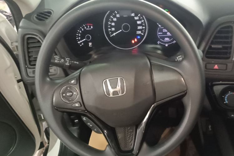 Used Honda Vezel 2020 1.5L CVT Pioneer Edition Steering Wheel