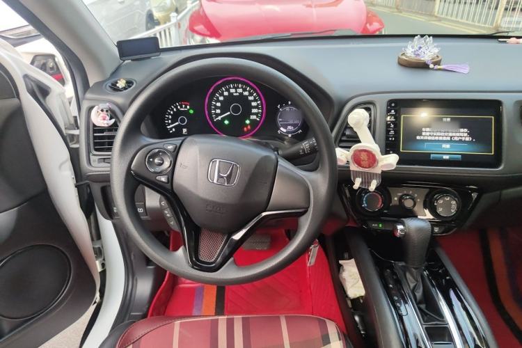 Used Honda Vezel 2020 1.5L CVT Pioneer Edition Steering Wheel