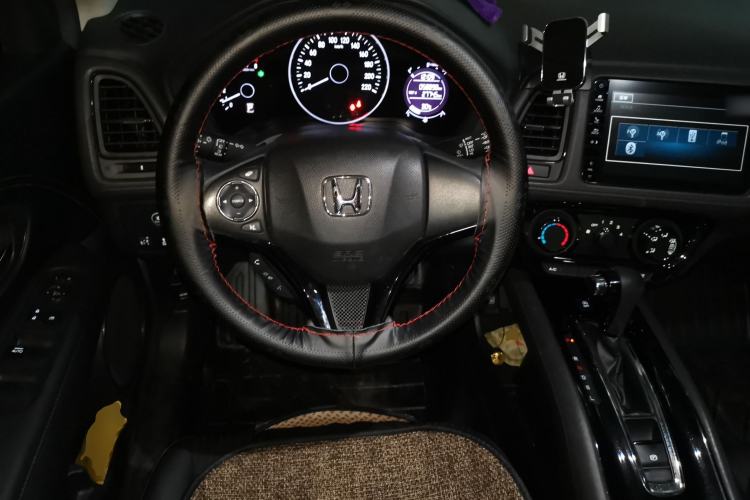 Used Honda Vezel 2020 1.5L CVT Pioneer Edition Steering Wheel