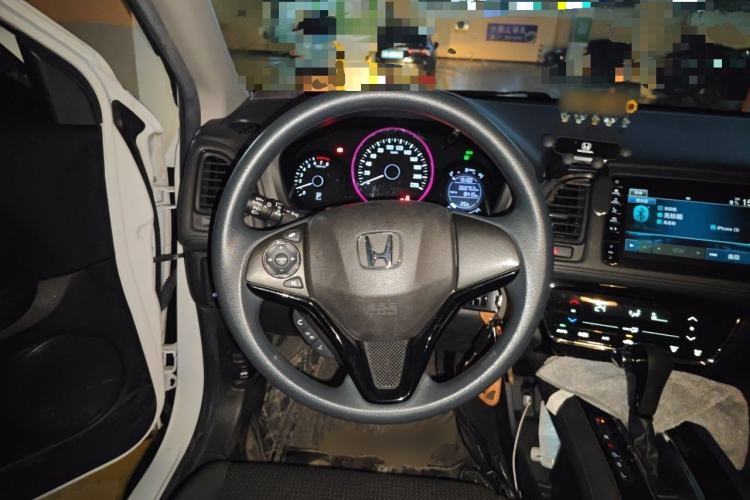 Used Honda Vezel 2020 220 TURBO CVT Elite Edition Steering Wheel