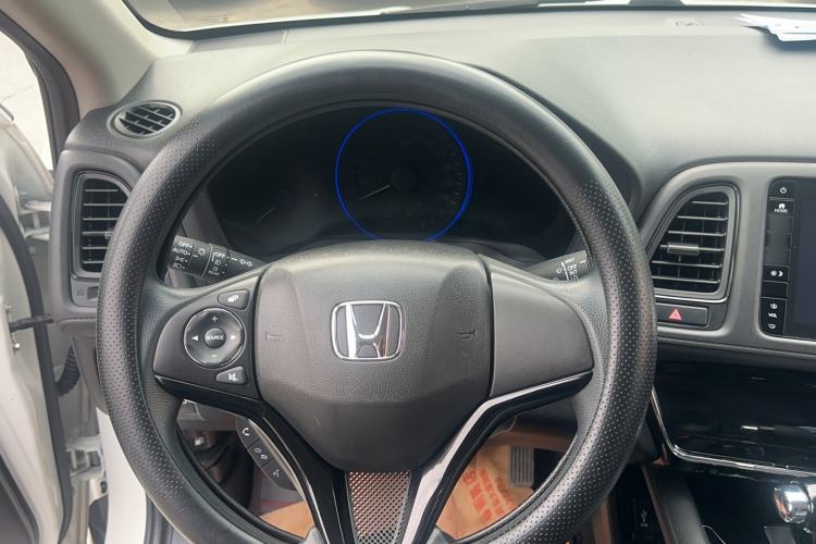 Used Honda Vezel 2020 220 TURBO CVT Elite Edition Steering Wheel