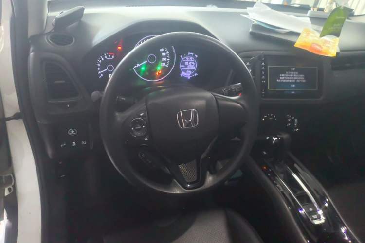 Used Honda Vezel 2020 1.5L CVT Pioneer Edition Steering Wheel