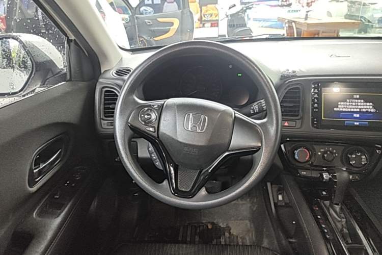 Used Honda Vezel 2020 1.5L CVT Pioneer Edition Steering Wheel
