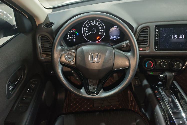 Used Honda Vezel 2020 1.5L CVT Pioneer Edition Steering Wheel
