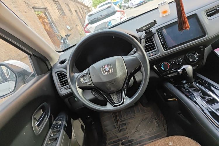Used Honda Vezel 2020 1.5L CVT Pioneer Edition Steering Wheel