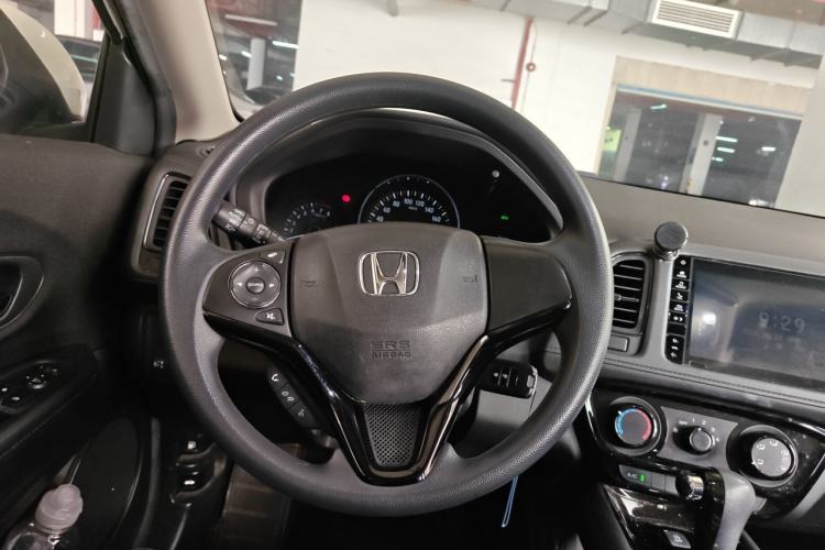 Used Honda Vezel 2020 1.5L CVT Pioneer Edition Steering Wheel