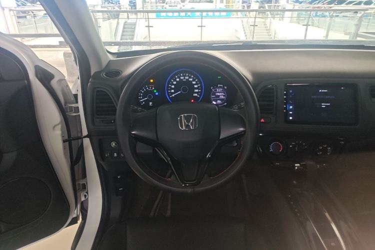 Used Honda Vezel 2020 1.5L CVT Elite Edition Steering Wheel