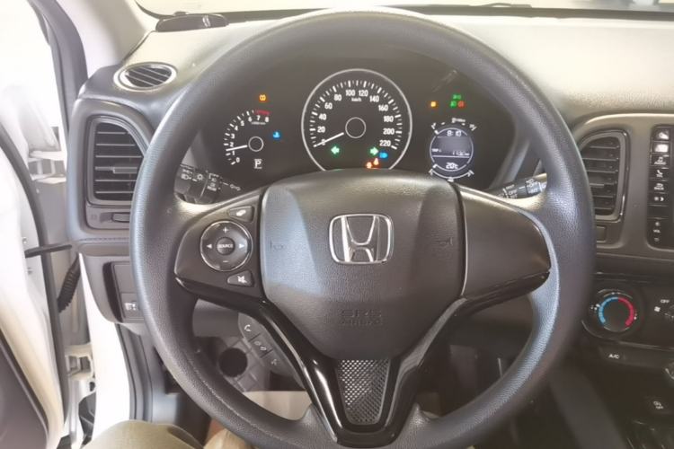 Used Honda Vezel 2020 1.5L CVT Pioneer Edition Steering Wheel