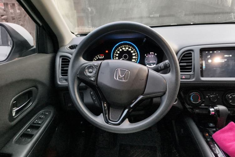 Used Honda Vezel 2020 1.5L CVT Pioneer Edition Steering Wheel