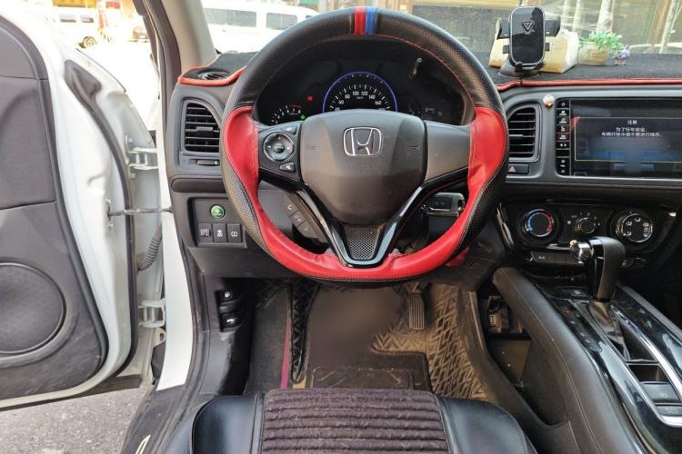 Used Honda Vezel 2020 1.5L CVT Pioneer Edition Steering Wheel