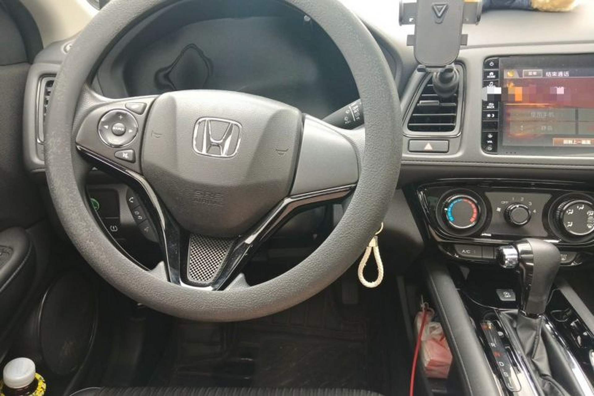 Used Honda Vezel 2020 1.5L CVT Pioneer Edition Steering Wheel
