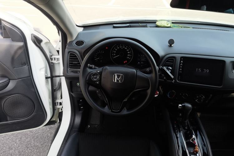 Used Honda Vezel 2020 1.5L CVT Luxury Edition Steering Wheel