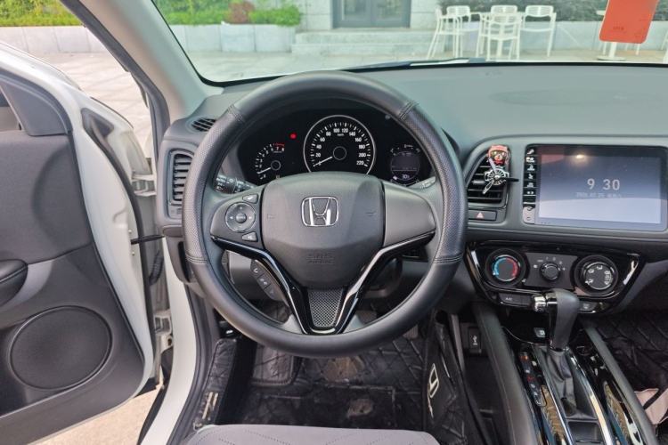 Used Honda Vezel 2020 1.5L CVT Pioneer Edition Steering Wheel