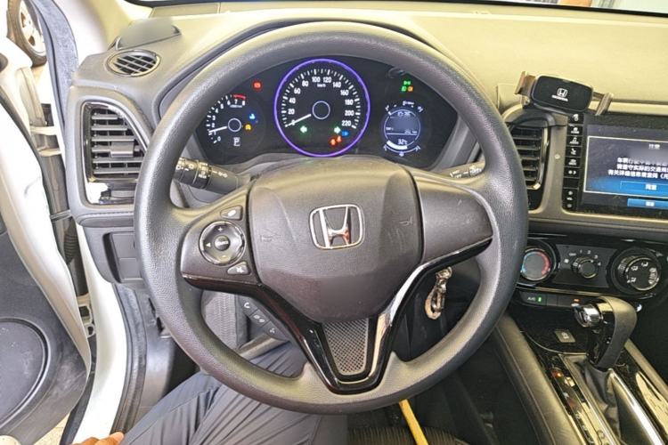Used Honda Vezel 2020 1.5L CVT Pioneer Edition Steering Wheel