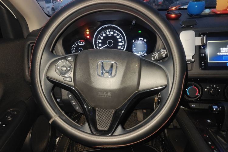 Used Honda Vezel 2020 1.5L CVT Pioneer Edition Steering Wheel