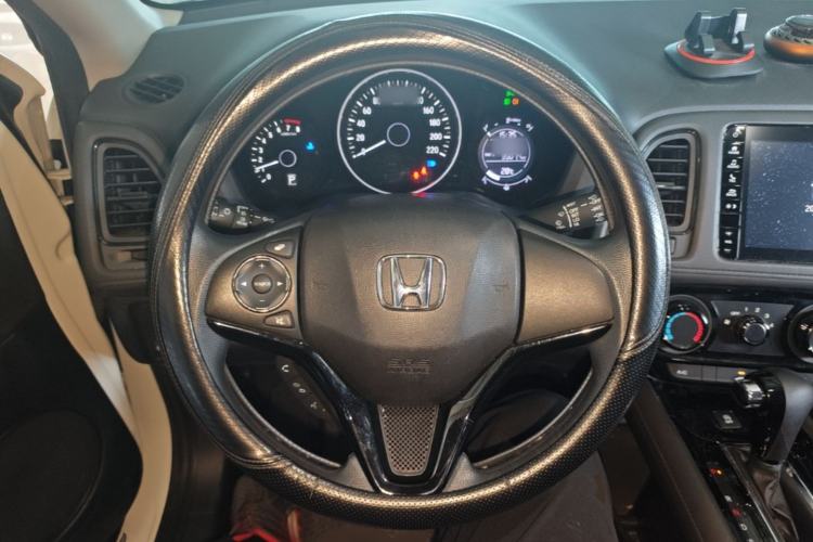 Used Honda Vezel 2020 1.5L CVT Pioneer Edition Steering Wheel