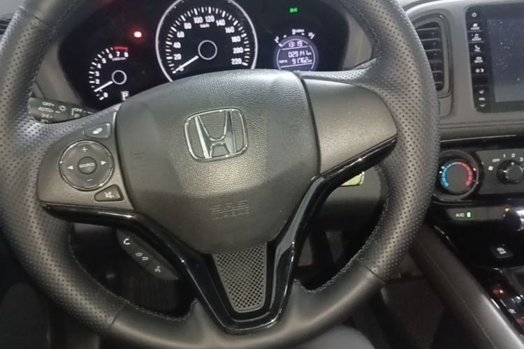 Used Honda Vezel 2020 1.5L CVT Pioneer Edition Steering Wheel
