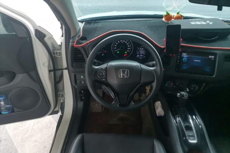 Used Honda Vezel 2020 1.5L CVT Pioneer Edition Steering Wheel