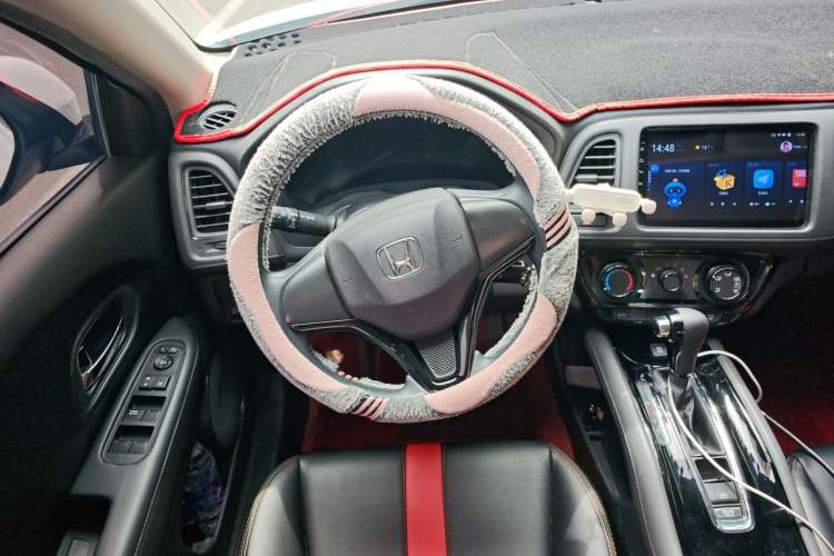 Used Honda Vezel 2020 1.5L CVT Elite Edition Steering Wheel