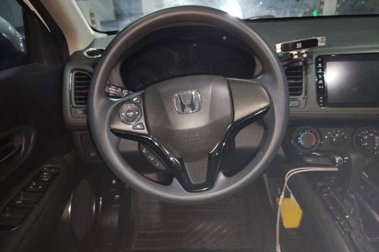 Used Honda Vezel 2020 1.5L CVT Pioneer Edition Steering Wheel