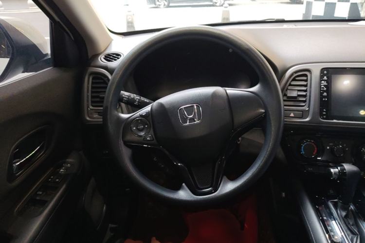 Used Honda Vezel 2020 1.5L CVT Pioneer Edition Steering Wheel
