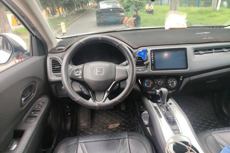 Used Honda Vezel 2020 1.5L CVT Pioneer Edition Steering Wheel