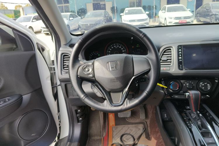 Used Honda Vezel 2020 1.5L CVT Pioneer Edition Steering Wheel