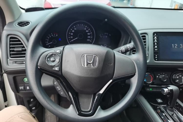 Used Honda Vezel 2020 1.5L CVT Pioneer Edition Steering Wheel