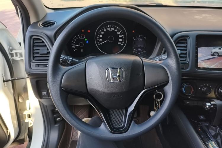 Used Honda Vezel 2020 1.5L CVT Elite Edition Steering Wheel