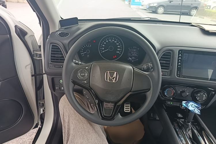Used Honda Vezel 2020 1.5L CVT Luxury Edition Steering Wheel